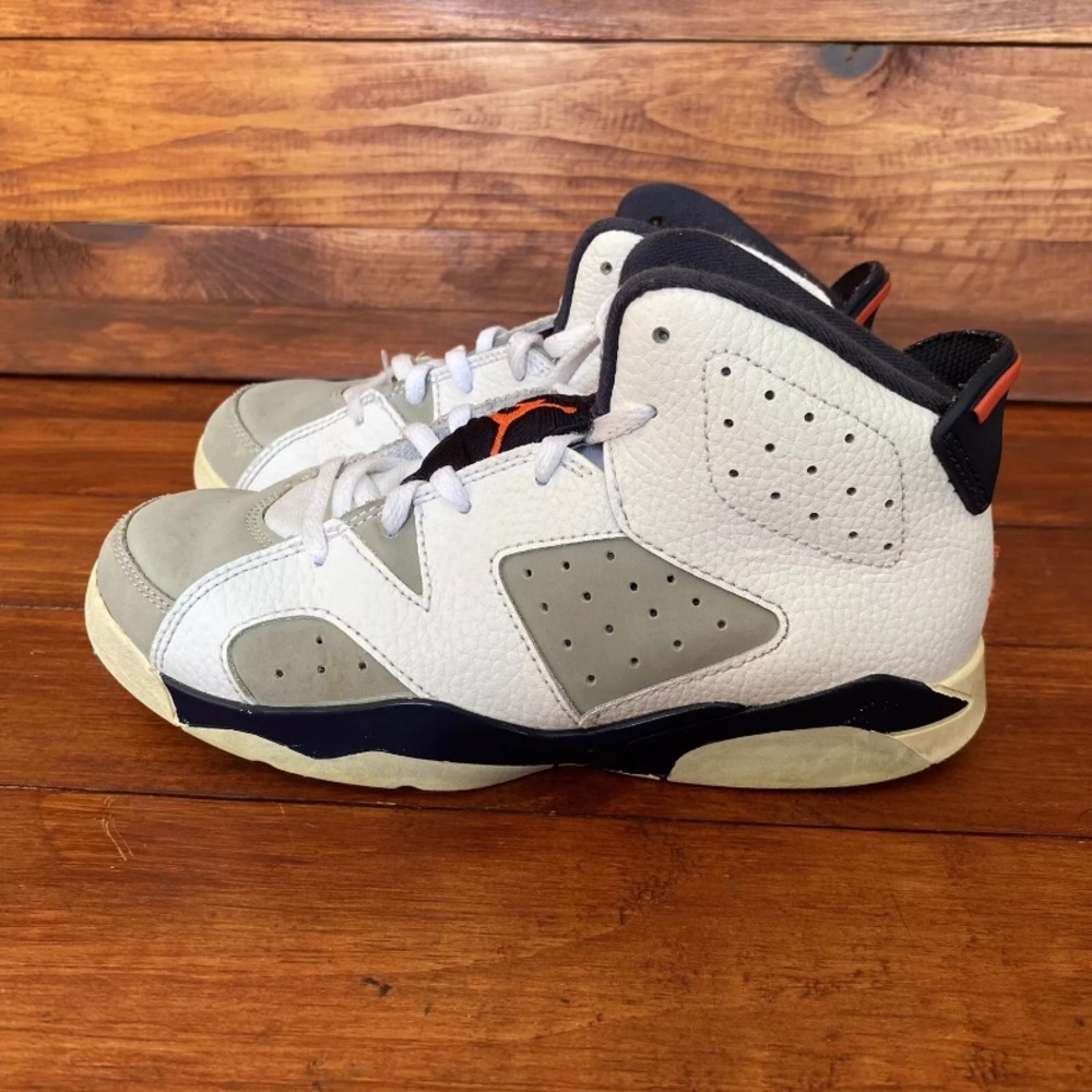 Nike Jordan‎ 6 Retro Shoes Youth 3Y Tinker White Grey Infrared Sneakers